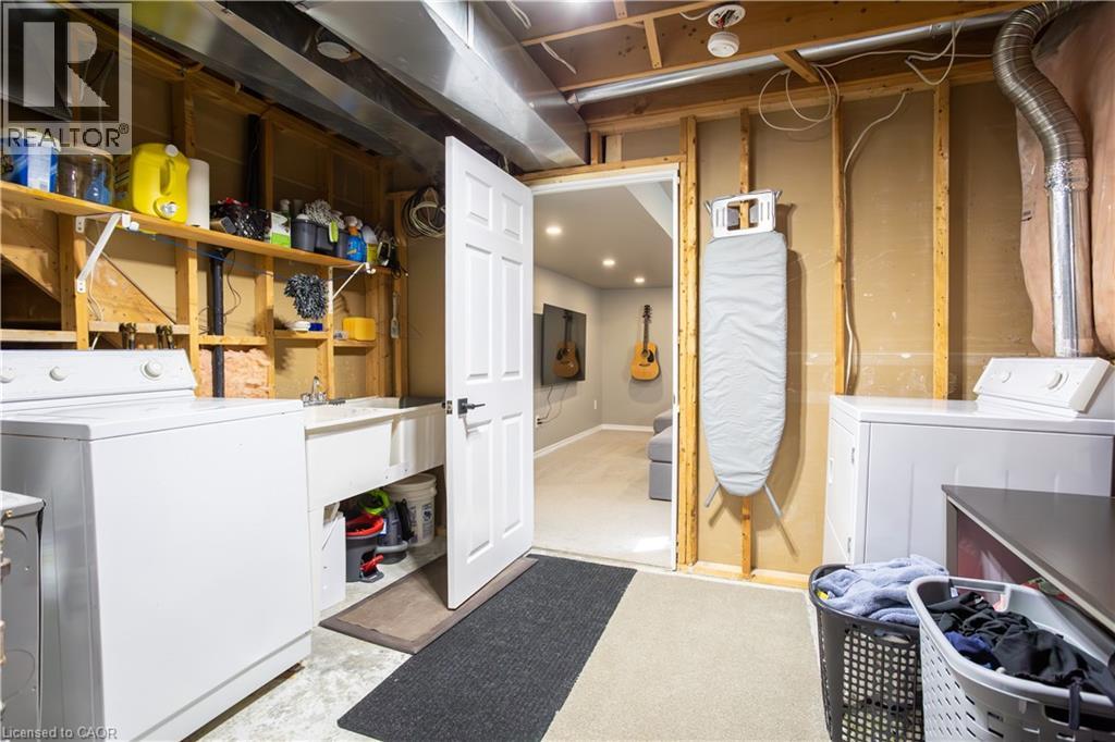 536 ST ANDREW Street - 25