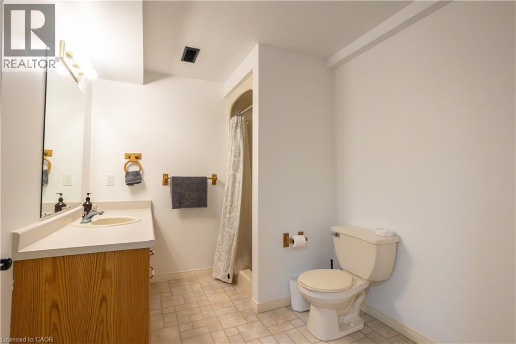 536 ST ANDREW Street - 26