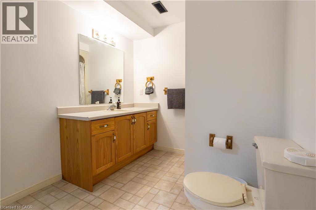 536 ST ANDREW Street - 27