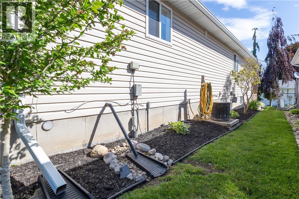 536 ST ANDREW Street - 34