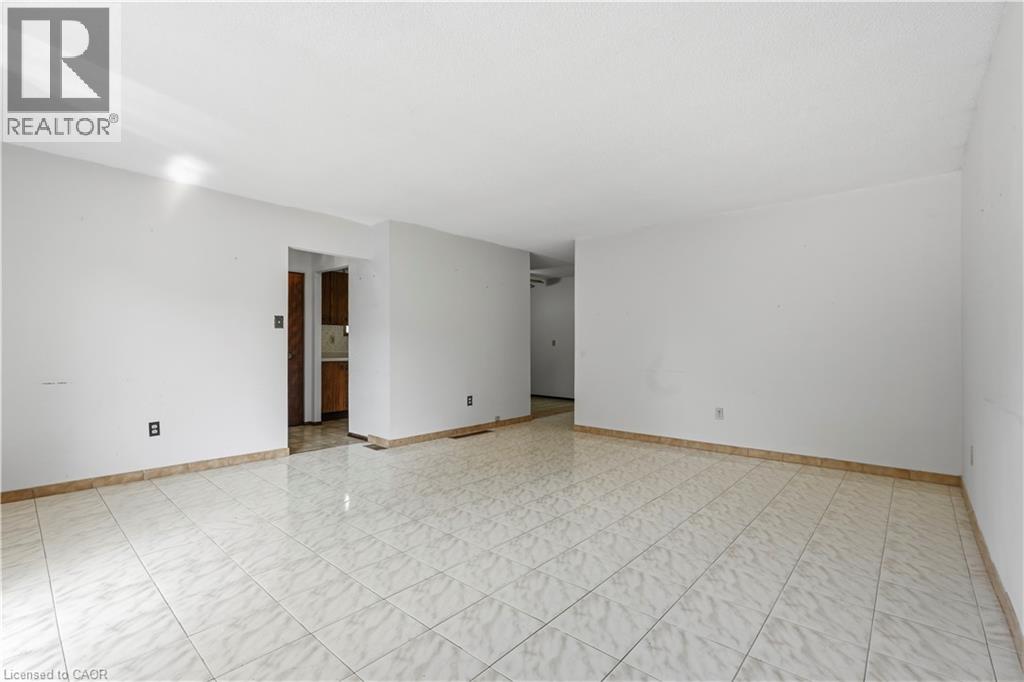 15 DUNCAIRN Court - 26