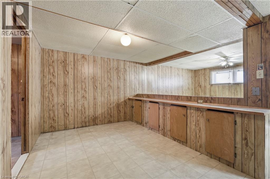 15 DUNCAIRN Court - 32