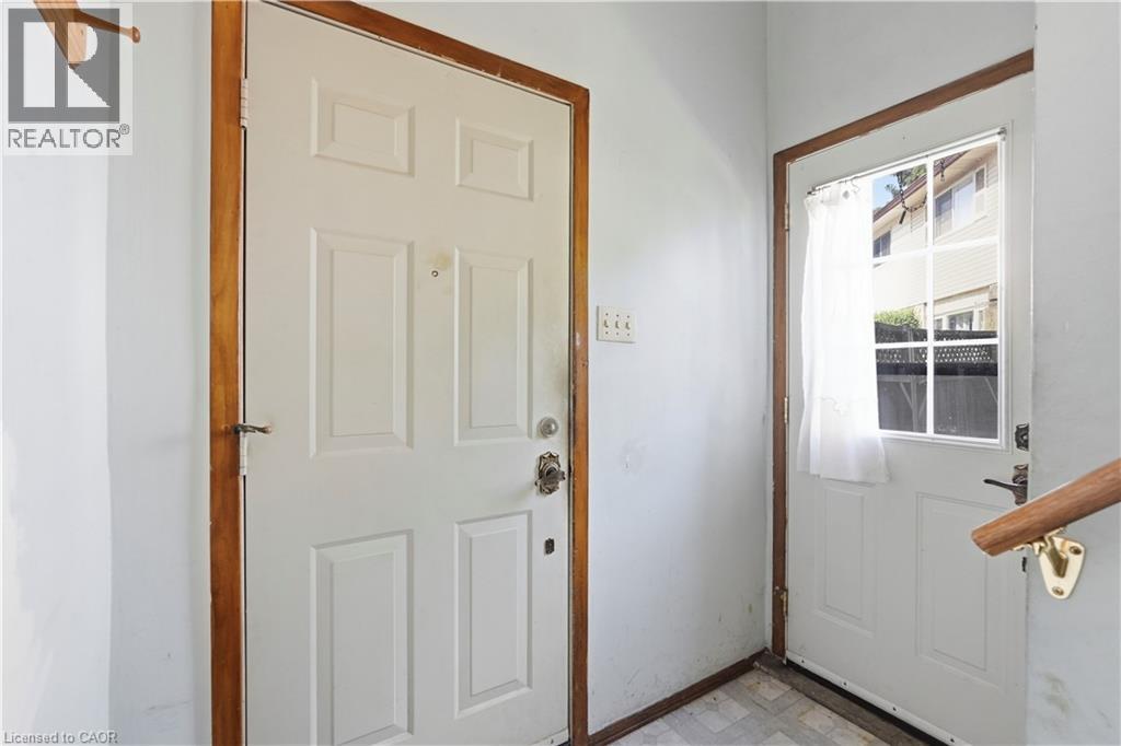 15 DUNCAIRN Court - 6
