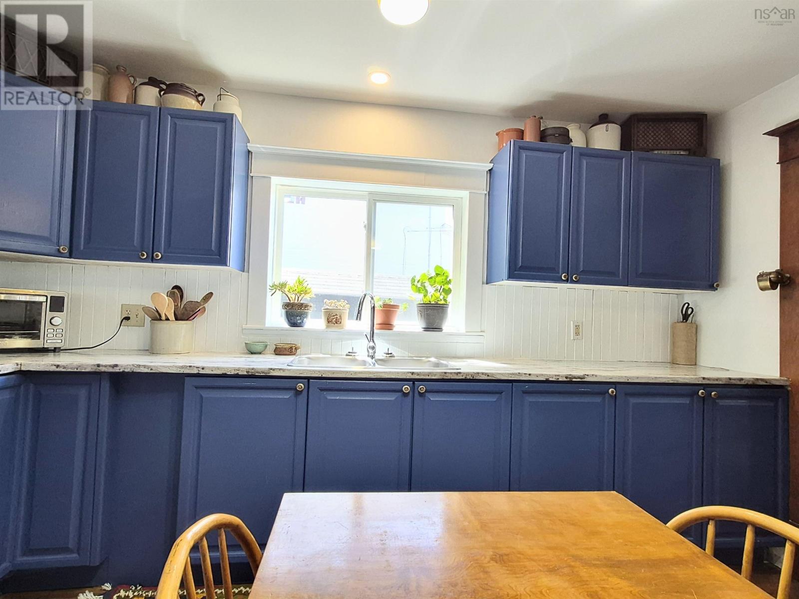 Property 21 of 39 of 7 Lorne Street