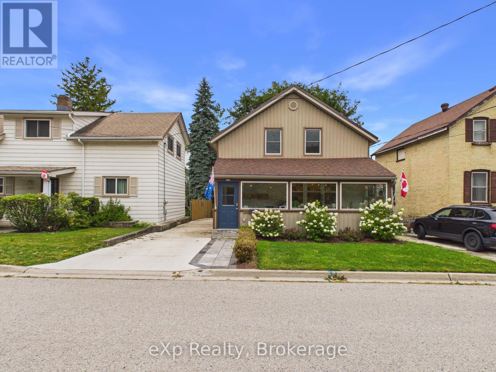 109 COLBORNE STREET S - 1