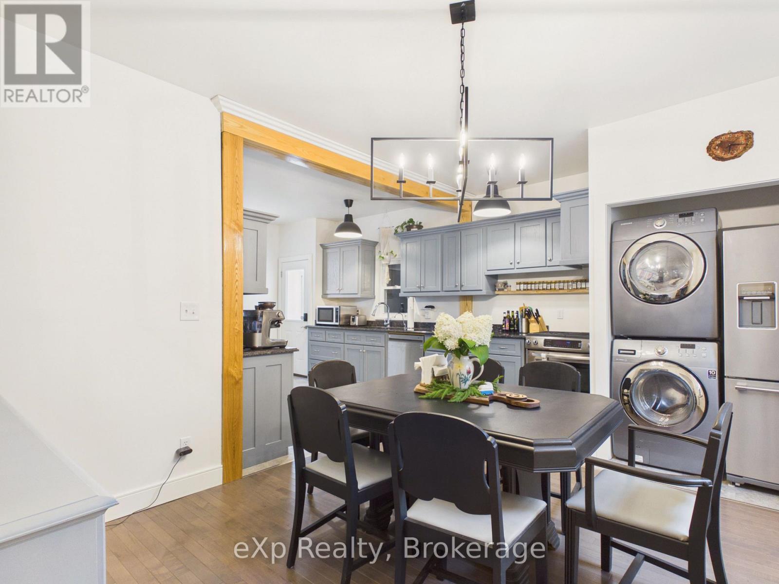 109 COLBORNE STREET S - Image 13
