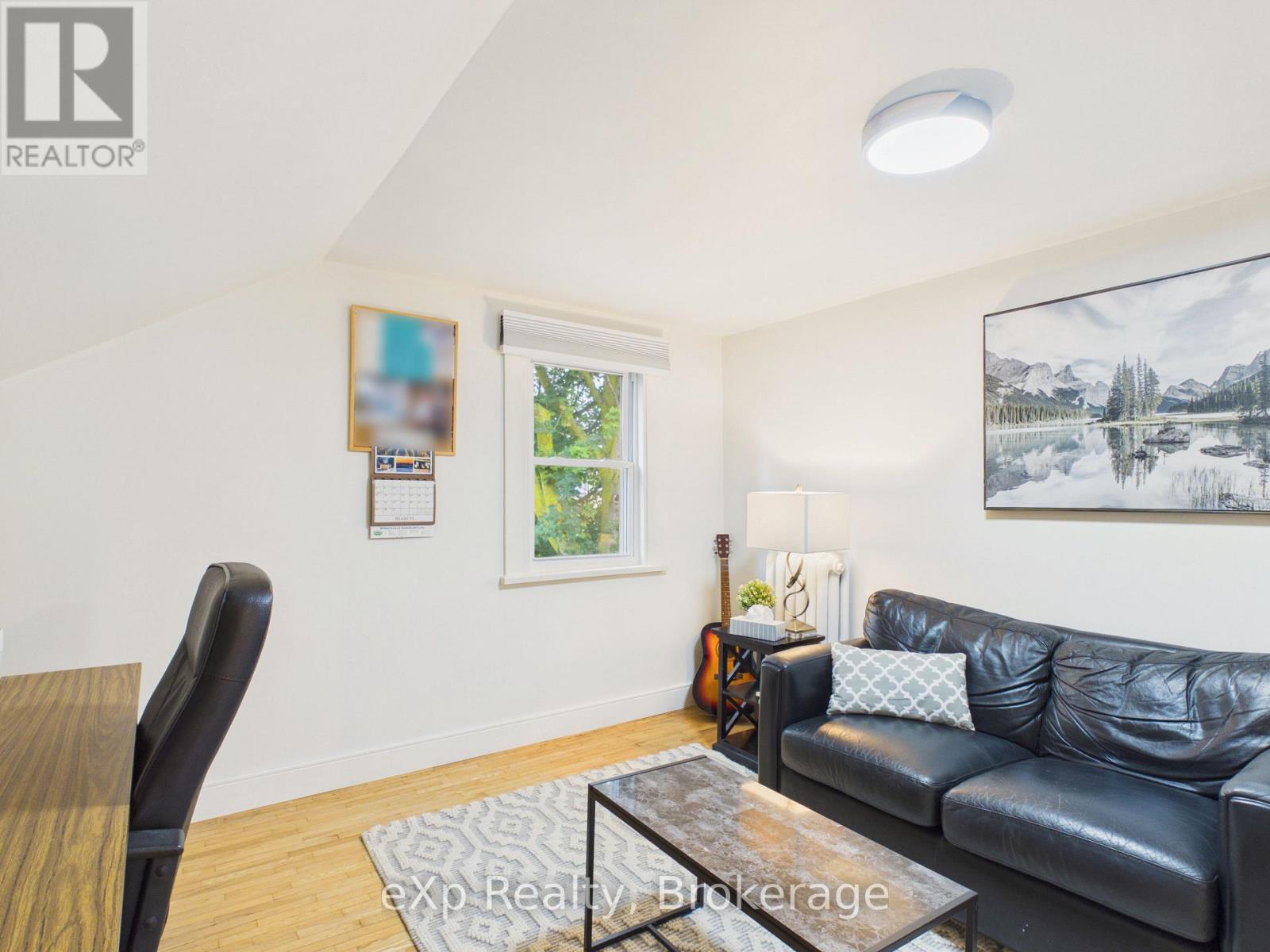 109 COLBORNE STREET S - Image 18