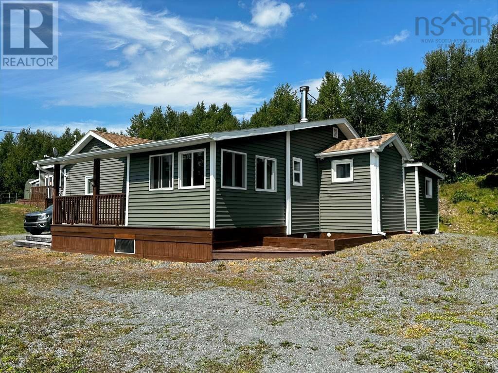 1079 Cape Split Road - 1