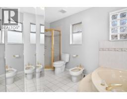 7505 Manzanita Place, Burnaby, BC V3N4X1 Photo 14