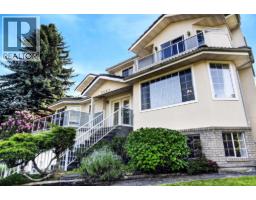 7505 Manzanita Place, Burnaby, BC V3N4X1 Photo 37