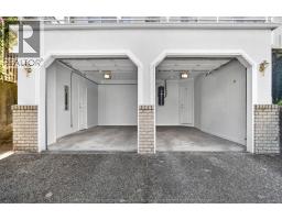 7505 Manzanita Place, Burnaby, BC V3N4X1 Photo 32