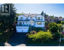 7505 Manzanita Place, Burnaby, BC V3N4X1 Photo 39