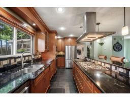 12737 Drummond Place, Surrey, BC V3V6G4 Photo 11