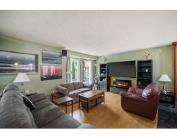 12737 Drummond Place, Surrey, BC V3V6G4 Photo 6