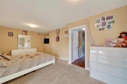 63 Jonathan Crescent, Winnipeg, MB R2R1Z3 Photo 11