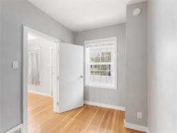 427 Riverton Avenue, Winnipeg, MB R2L0N6 Photo 15