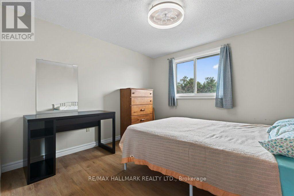 #10 5006 FRIESEN BOULEVARD - Image 18