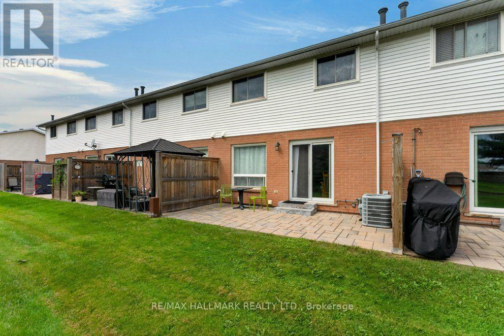 #10 5006 FRIESEN BOULEVARD - 31