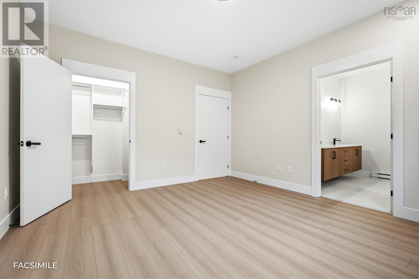 Property 21 of 38 of 5131 176 Orchid Court