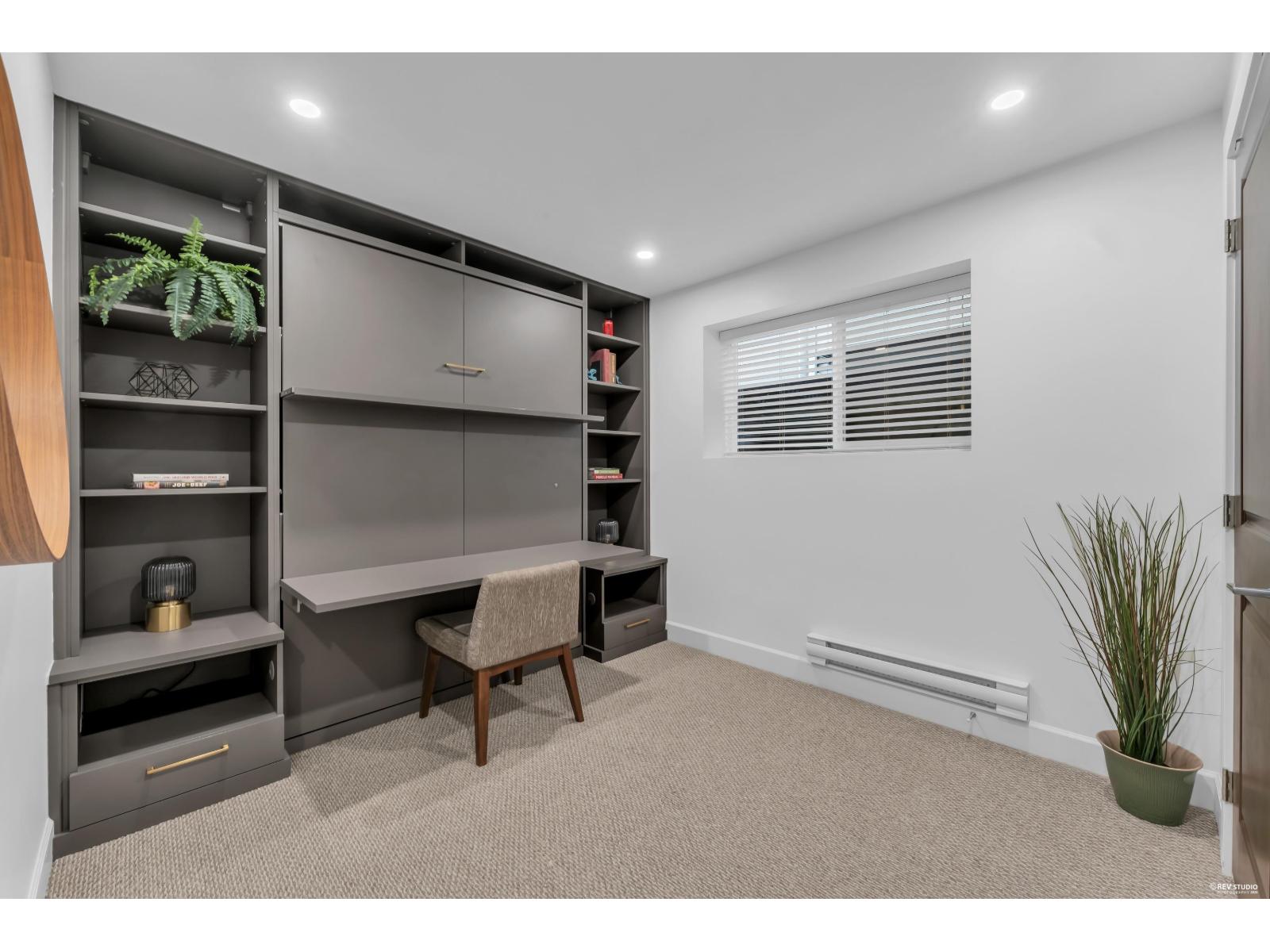 7701 211A STREET, Langley