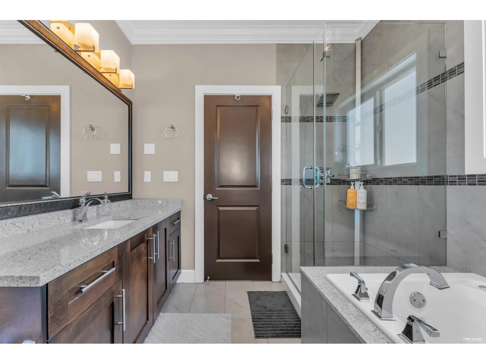 7701 211A STREET, Langley