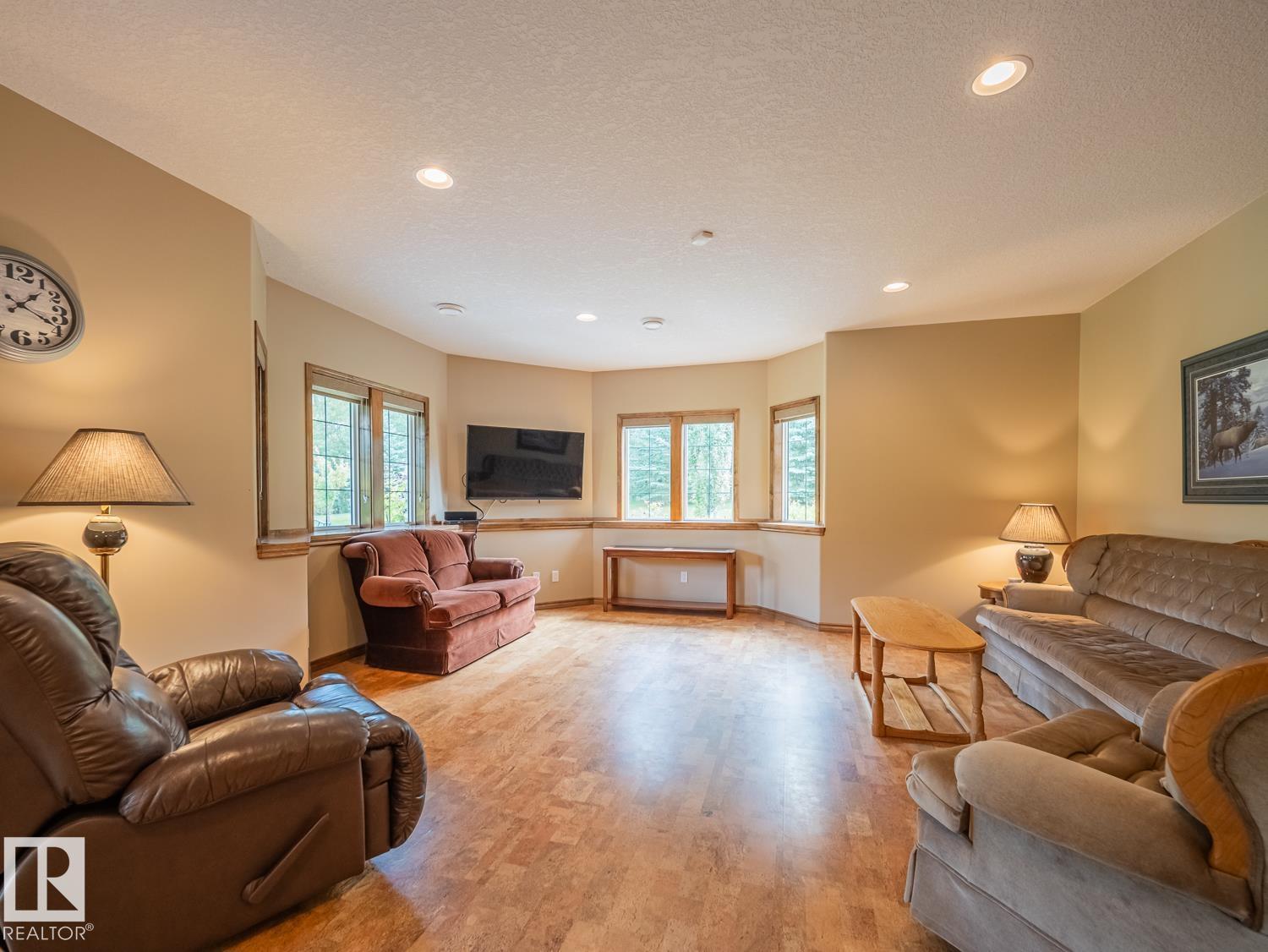 #6 53009 RGE ROAD 20 - 31