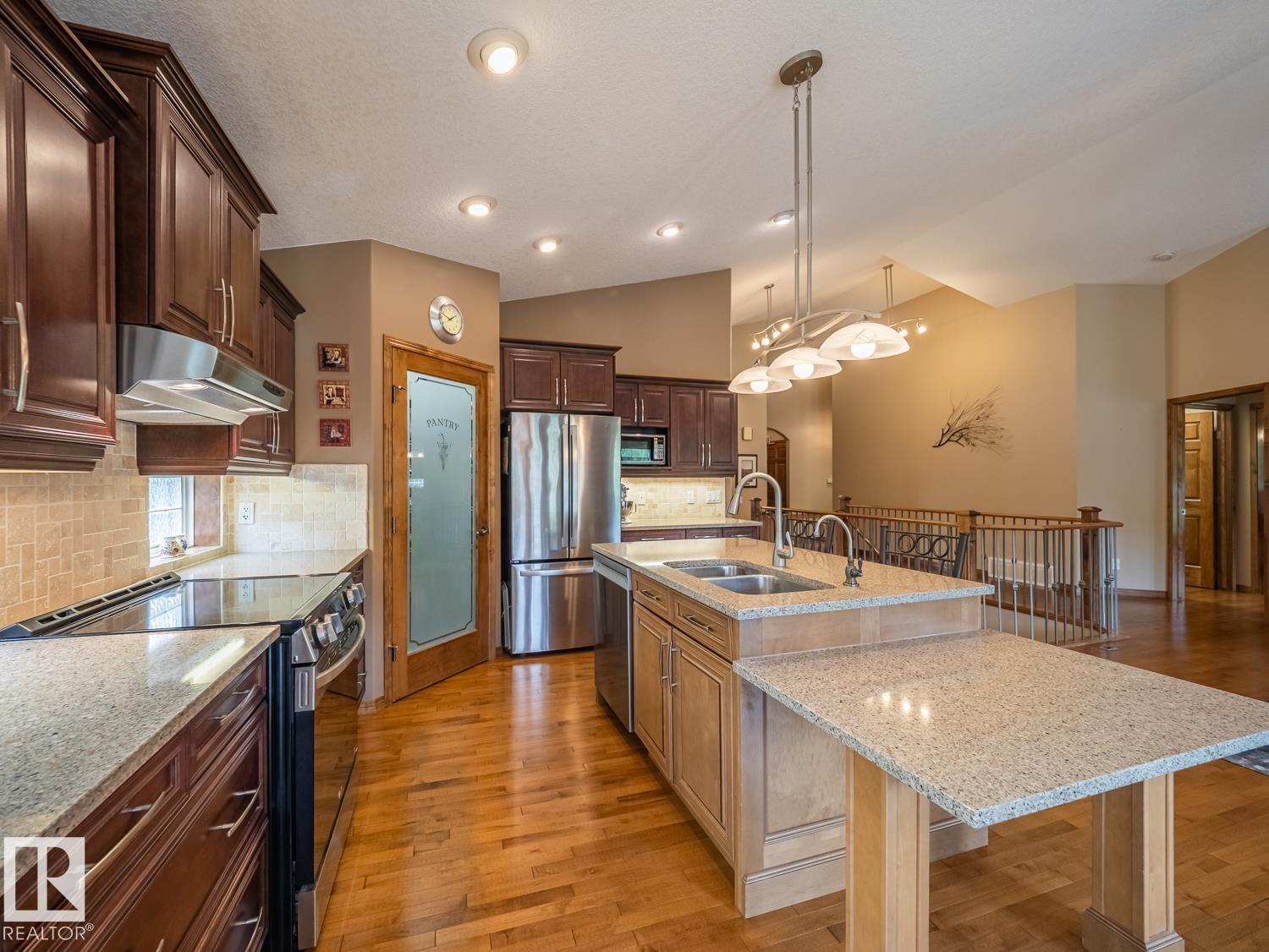 #6 53009 RGE ROAD 20 - 11