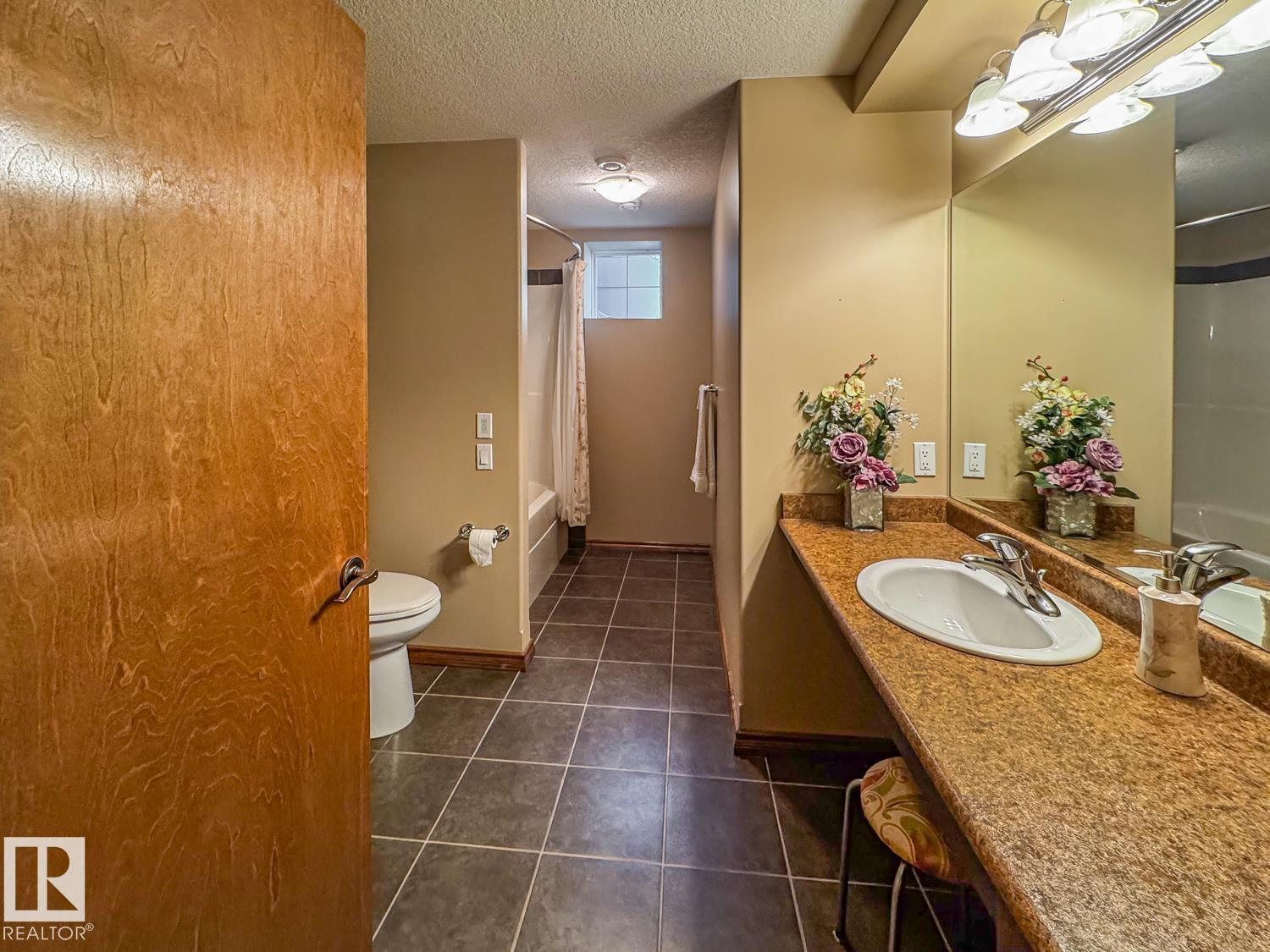 #6 53009 RGE ROAD 20 - Image 37