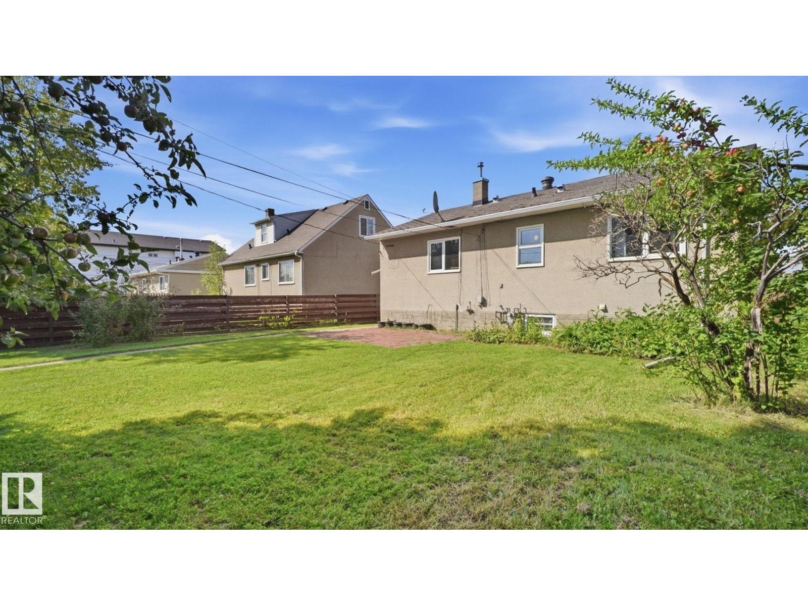 11415 106 ST NW - Image 45