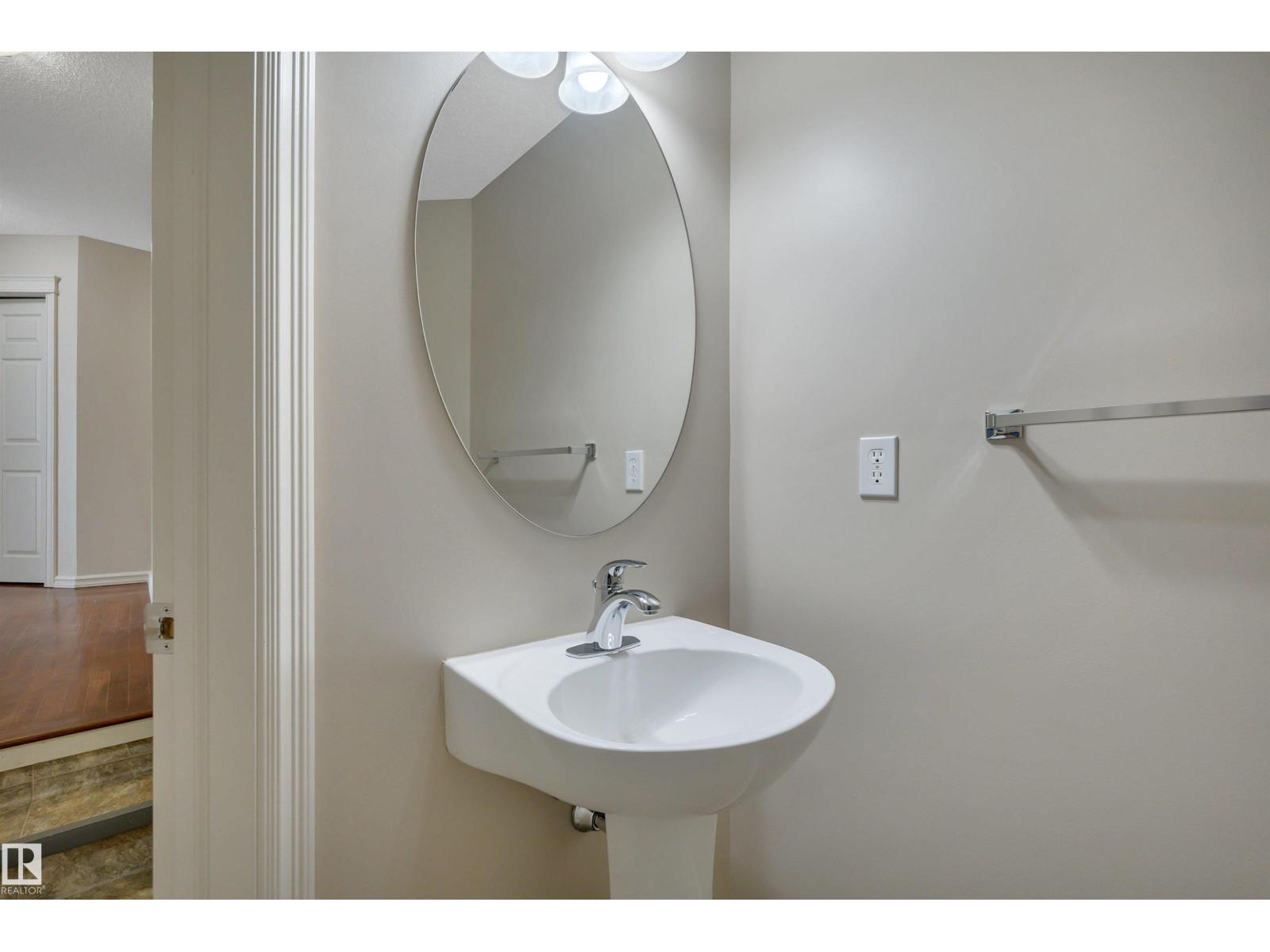 3080 SPENCE WD SW - Image 12