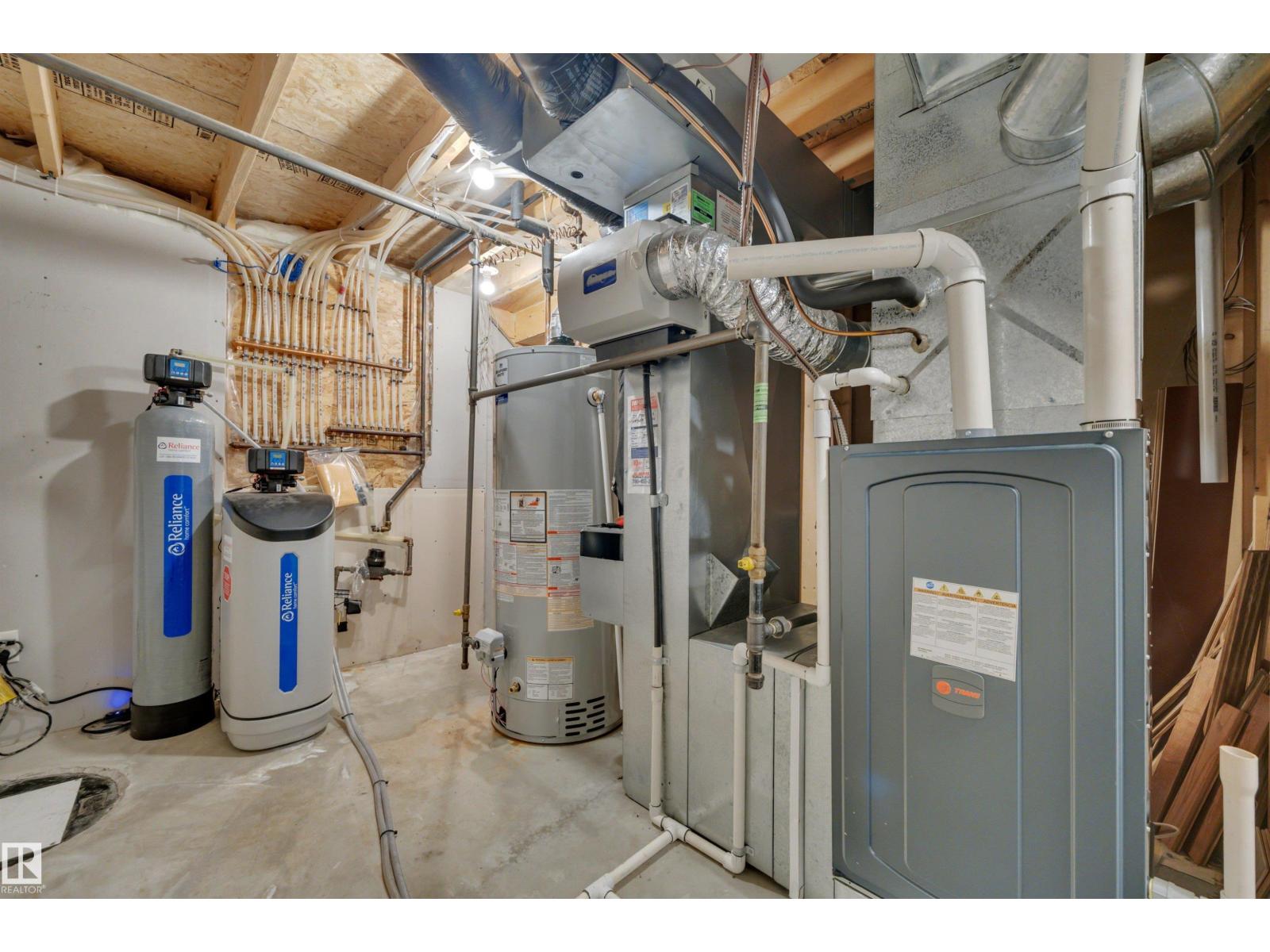 3080 SPENCE WD SW - Image 35
