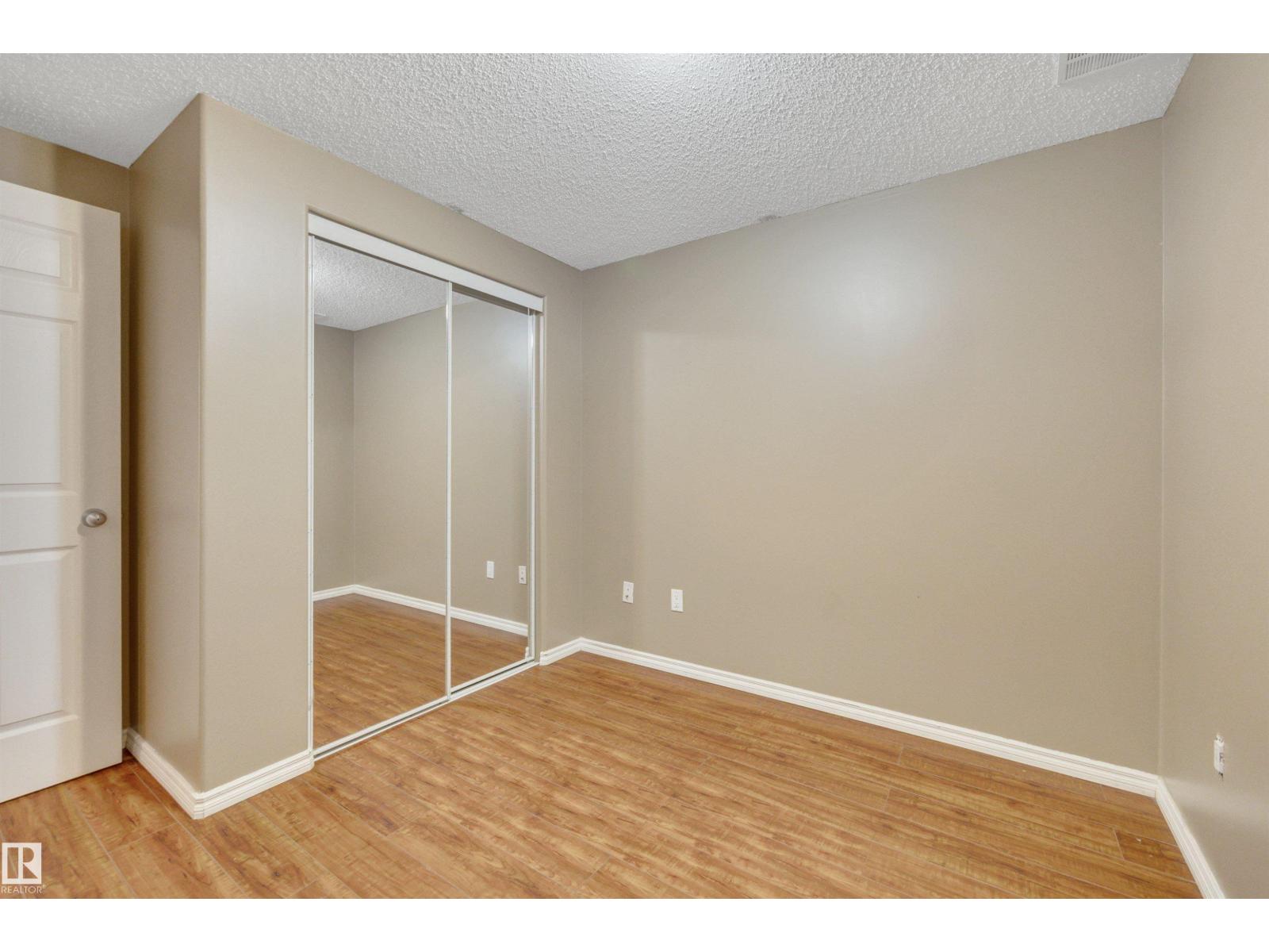 3080 SPENCE WD SW - Image 31
