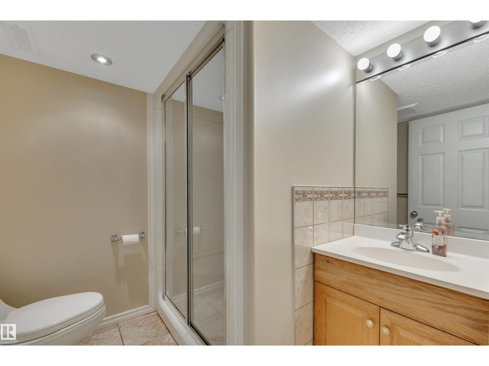 3080 SPENCE WD SW - 33