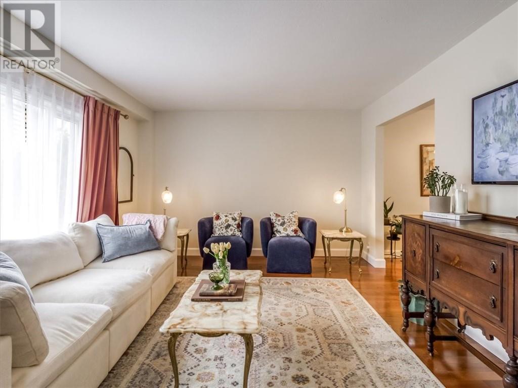 444 St. Raphael - 20