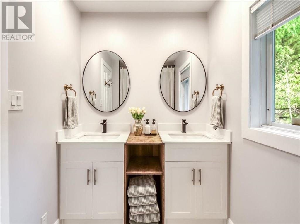 444 St. Raphael - 32