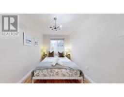 B - 61 Cameron Street, Toronto, ON M5T2H1 Photo 13