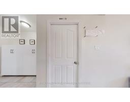 B - 61 Cameron Street, Toronto, ON M5T2H1 Photo 19