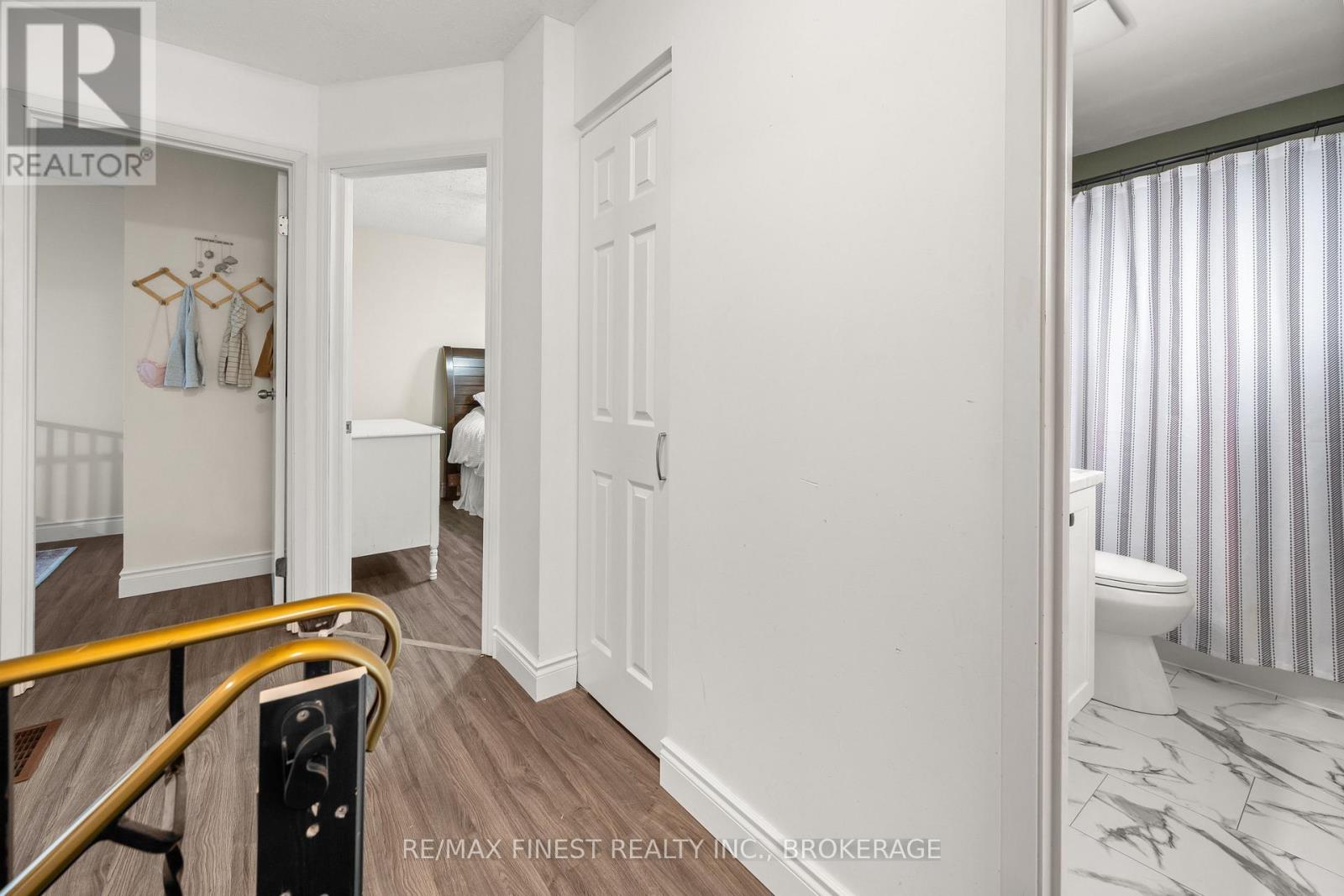 860 BEACONHILL COURT - 14