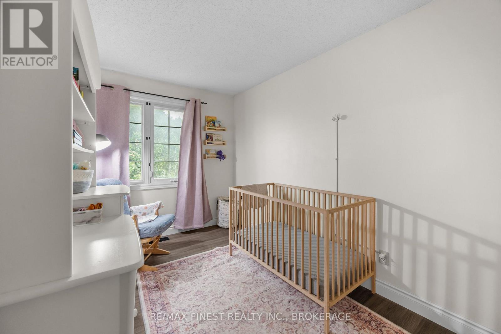 860 BEACONHILL COURT - 21