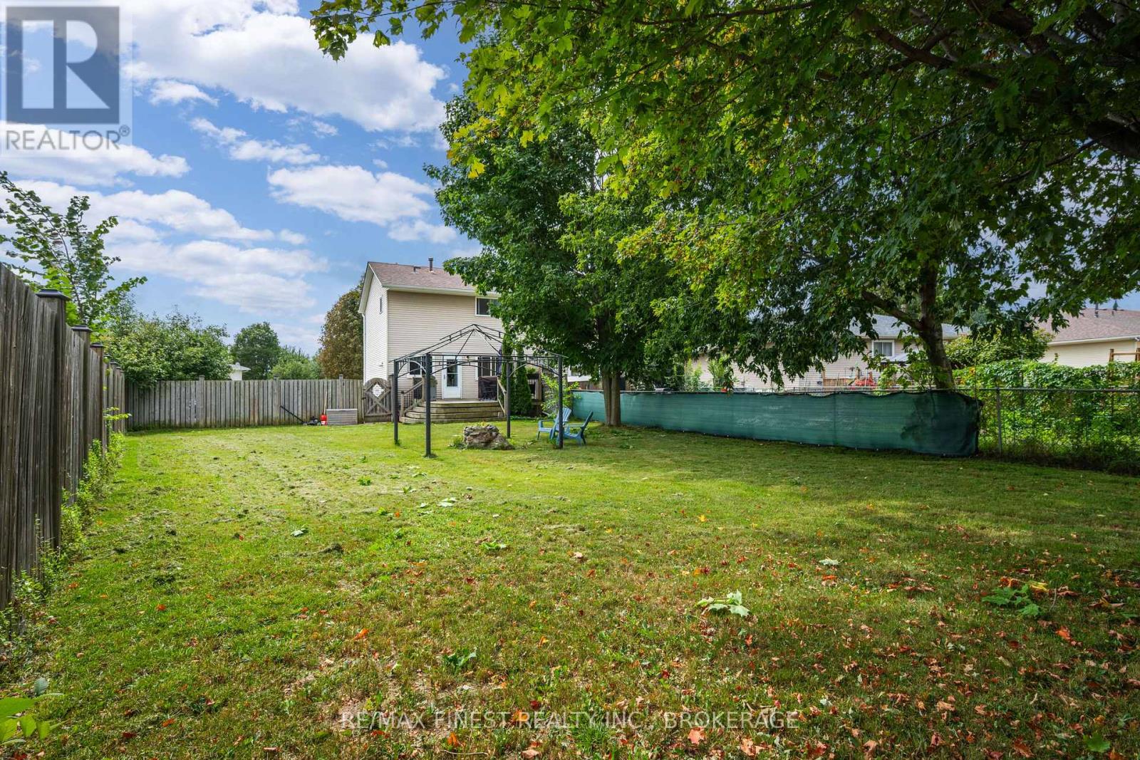860 BEACONHILL COURT - Image 32