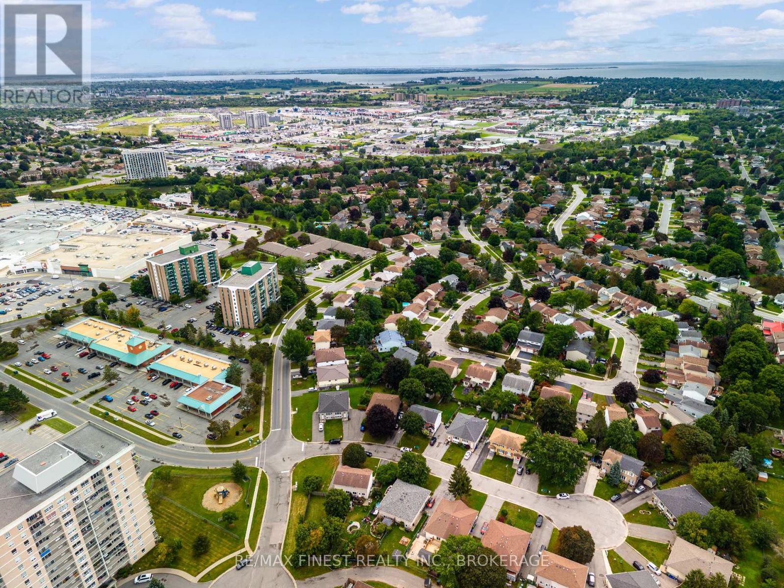860 BEACONHILL COURT - 40