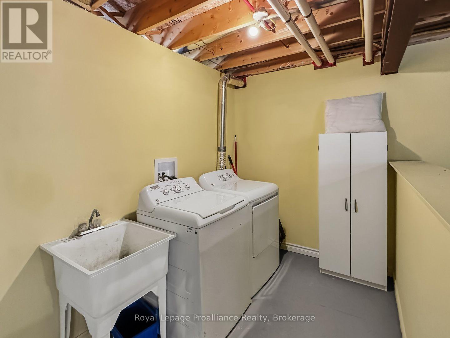 8 TESSA BOULEVARD - Image 30