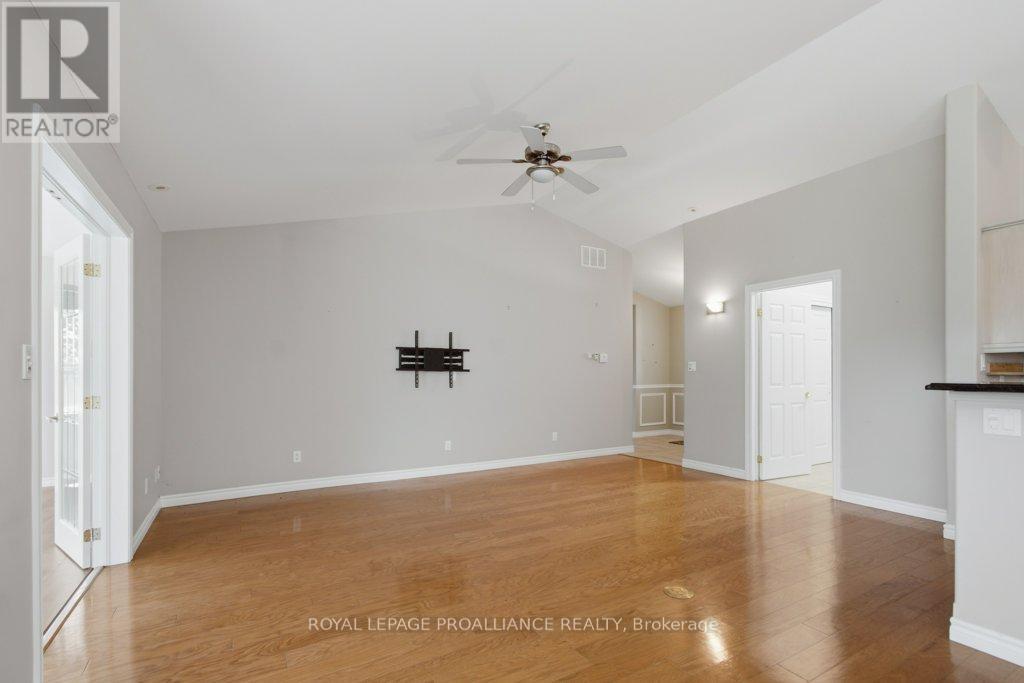 51 APPLEWOOD DRIVE - Image 14
