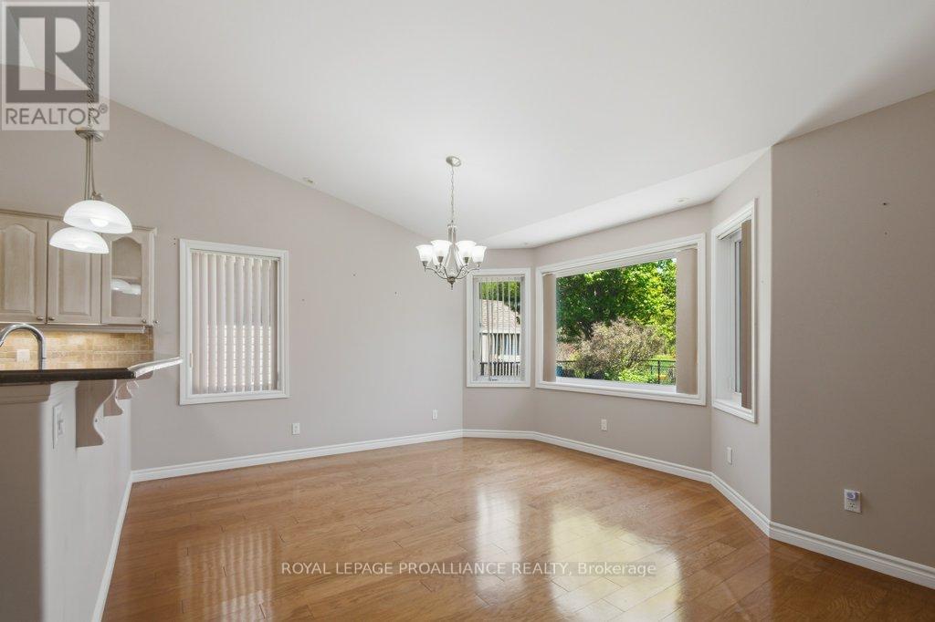 51 APPLEWOOD DRIVE - Image 21