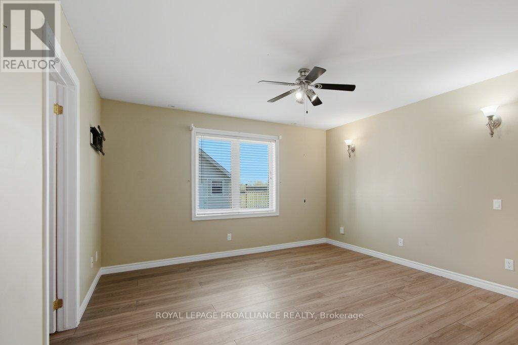 51 APPLEWOOD DRIVE - Image 26
