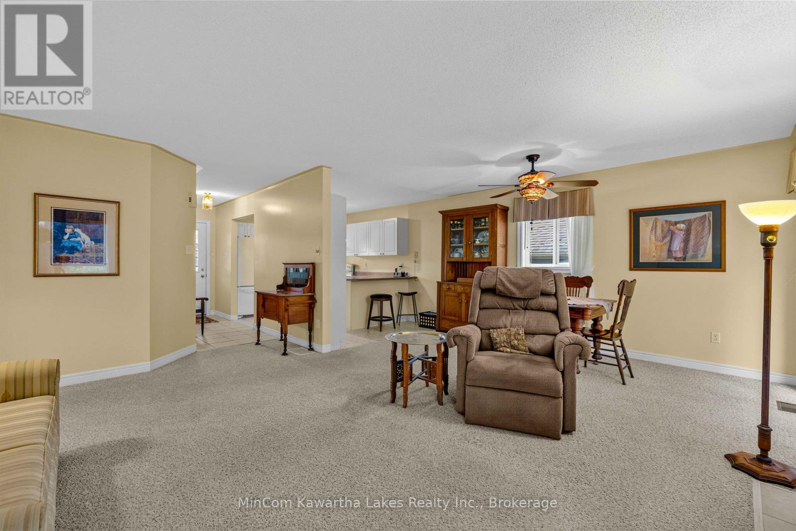 1069 SILVERDALE ROAD - 12