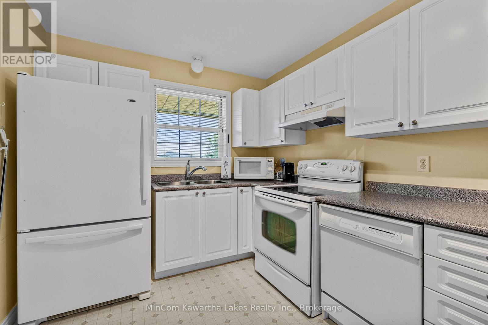 1069 SILVERDALE ROAD - Image 5