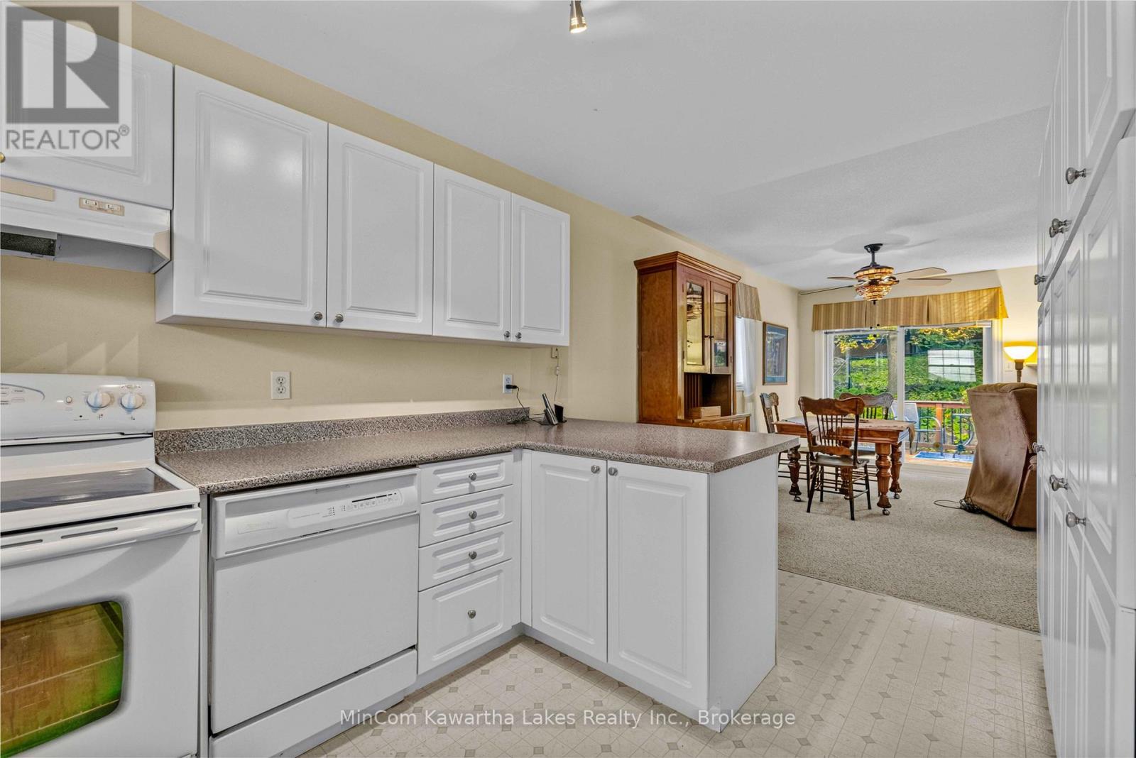 1069 SILVERDALE ROAD - 7