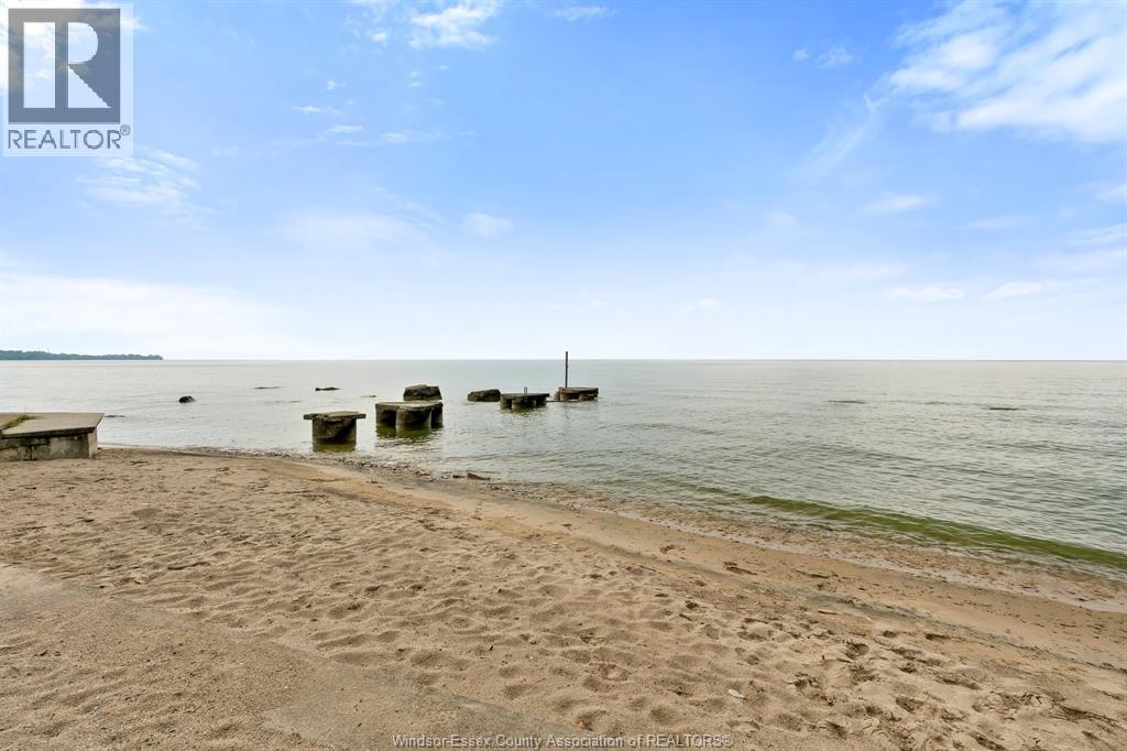 1435 EAST SHORE ROAD - 28