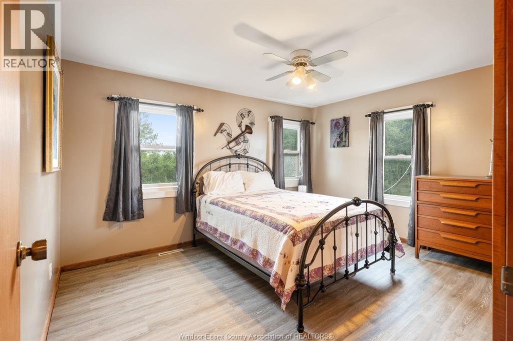 1435 EAST SHORE ROAD - Image 37